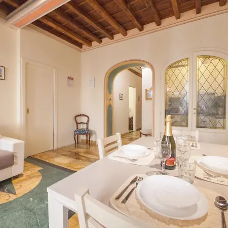 Gregoriana Апартаменты *