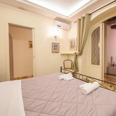 Gregoriana Апартаменты Рим