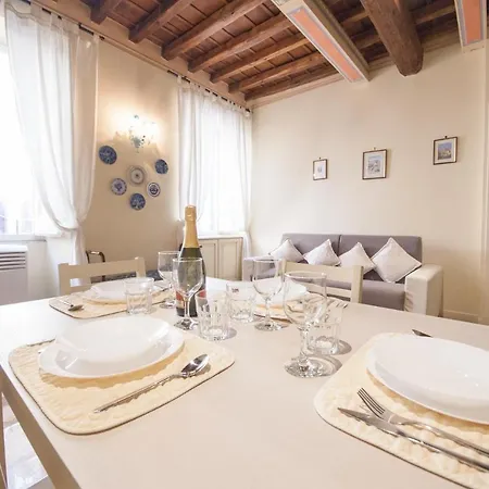 Gregoriana Apartmán *